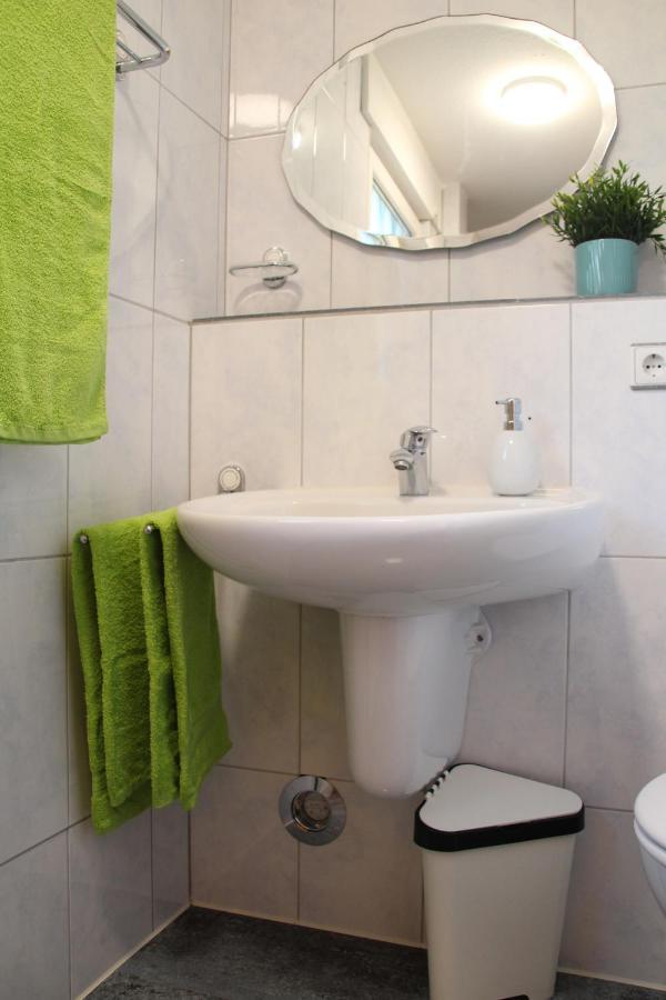 Ferienwohnung Auf Der Blumenstrasse Nettetal Exteriör bild